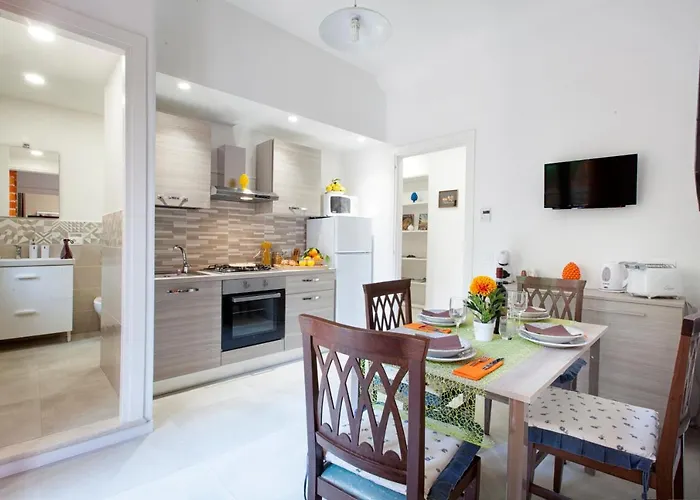 فندق Bb Mahal Kita Unique Style سورينتو