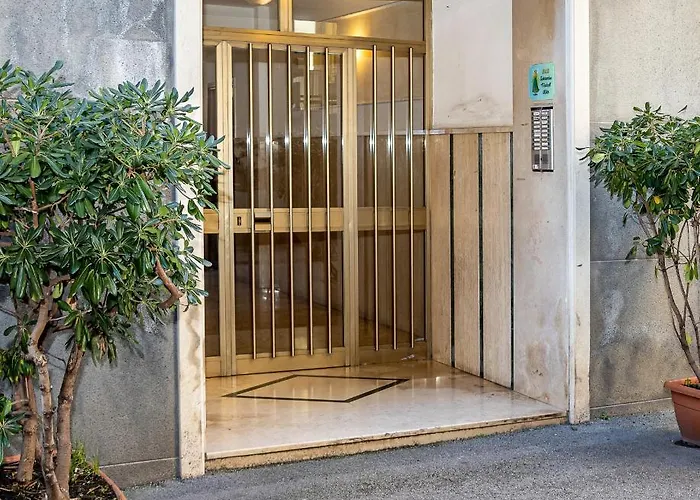 فندق Bb Mahal Kita Unique Style سورينتو